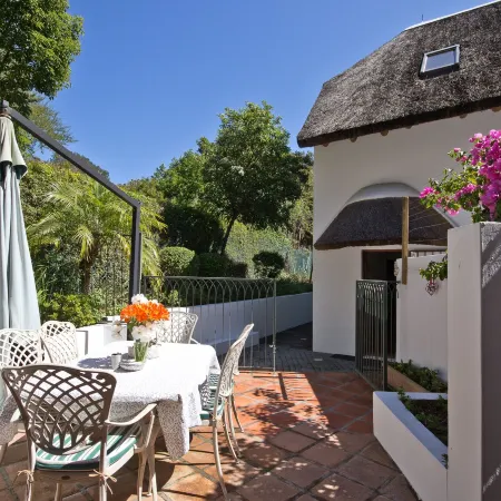 Plotsklaps Self Catering Cottage Отели рядом с достопримечательностью «Музей Фонда семьи Норваль»