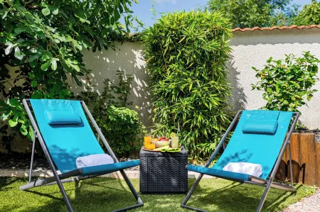 Le Place Neuve Отели в г. Брюллиоль