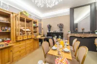 Hotel Het Gheestelic Hof by CW Hotel Collection Hotels in Brugge