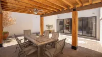 4Br Private Sanctuary with Pools and Gym