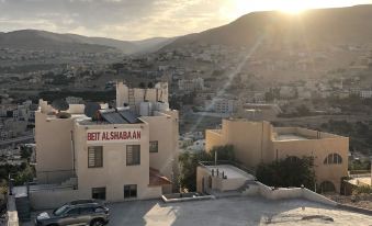 Beit Alshabaan Inn