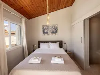 Anas Kiti Seaside Villa Hotels in Perivolia