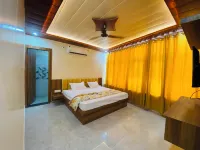 The Raman Palace - A Budget Hotel - Pensions