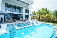 Sand Castle Vista - Villas