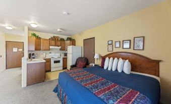 Iron Ridge Inn Motel