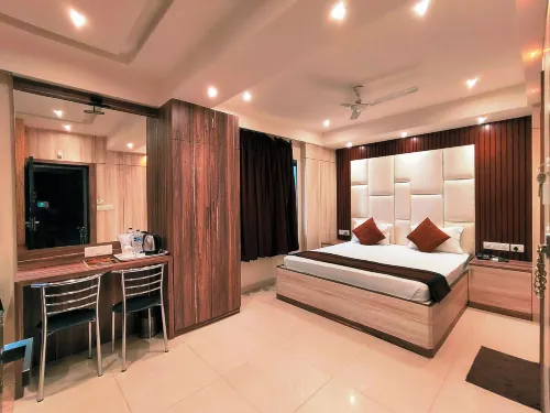 Hotel Steam Hotels in Kolkata