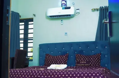 Top Crown Hotel and Suites Hotels in 