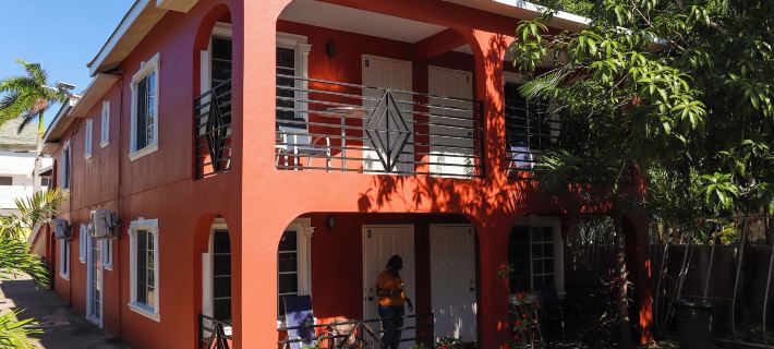 Paradise on the Rocks Hotels in Negril