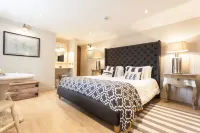 Headland House Luxury B&B - Beach