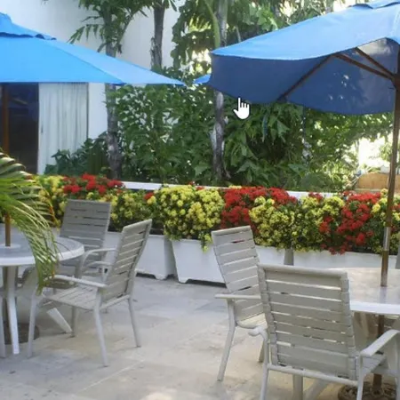 Hotel Acapulco Malibu