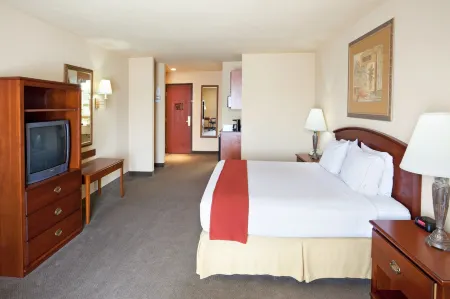 Holiday Inn Express & Suites Kerrville