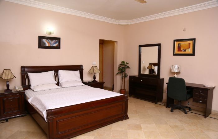 Luxury Inn