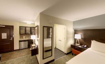 Staybridge Suites Ann Arbor - Univ of Michigan