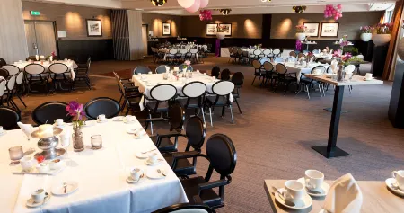 Van der Valk Drachten Отели рядом со станцией Buitenpost