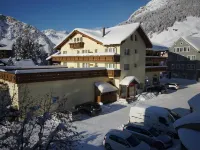 Alpenhotel Schlüssel Hotéis em Andermatt