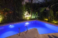 Posada de Rosas - Rooftop Pools
