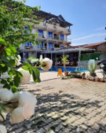 Ozturk Hotel