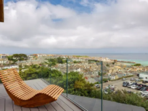 Uno - St Ives Hotels in St Ives