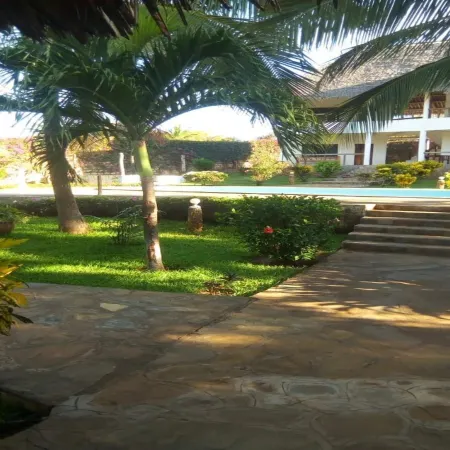 Bonora Villa Malindi