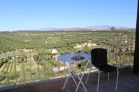 Elia Woodstone Houses - Mountain view