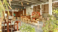 Kiwi's Homestay & Cafe