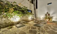 Treebo the Regal House, Near Fateh Sagar Lake Hotels in Udaipur