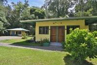 Manzanillo Caribbean Resort Hotel di 