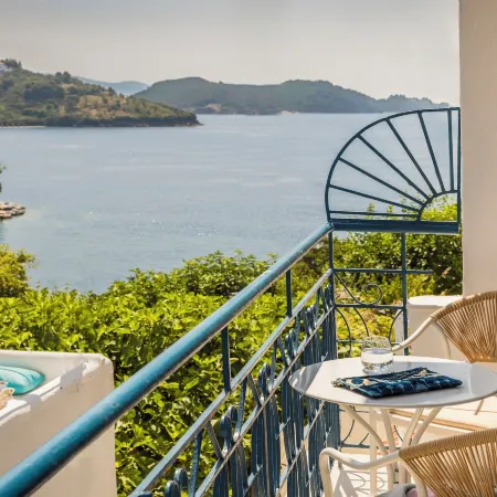 The Blue to Aria Blue Suites