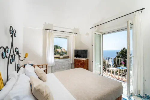 Oliveto Capri
