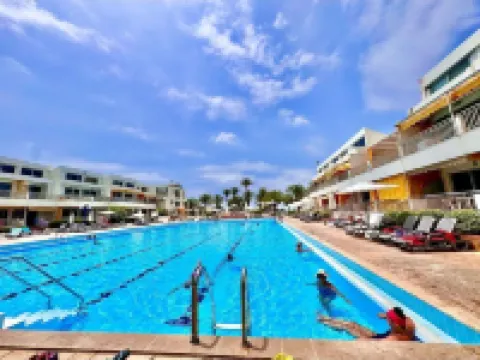 Duplex at Solemar Resort, Totally Renovated, Pools, Tennis, Basketball, Football