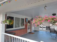 Three Island Motel Hotels in Fenelon Falls