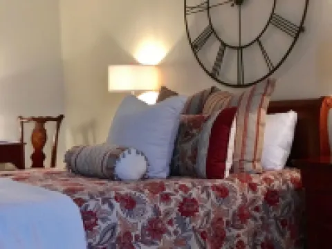 Ophelias Restaurant & Inn