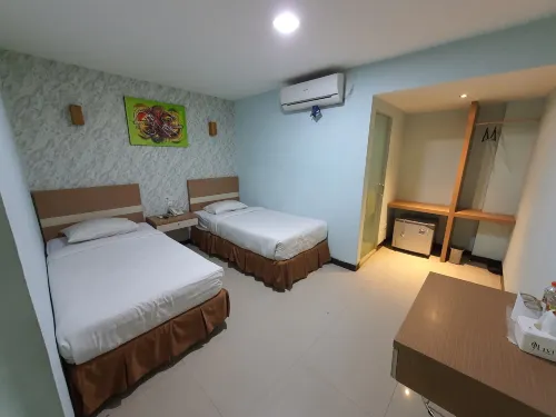 Amaliun Hotel Hotels in Medan Maimun