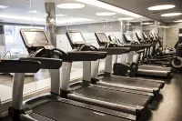 Renaissance Edmonton Airport Hotel - Gym