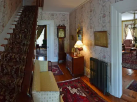 Oakcliff Bed and Breakfast Hotels in Halfmoon