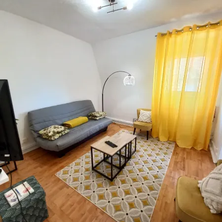 Superb 80 m² Duplex in Mulhouse – Ideal Location!