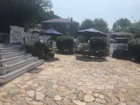 The Sunny Place Apt. 1/Bed F/B W/D full kitchen sunroom deck فنادق في Port Deposit