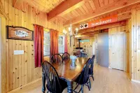 Mountain view home with WiFi, firepit, & fireplace - direct access to Vast trail