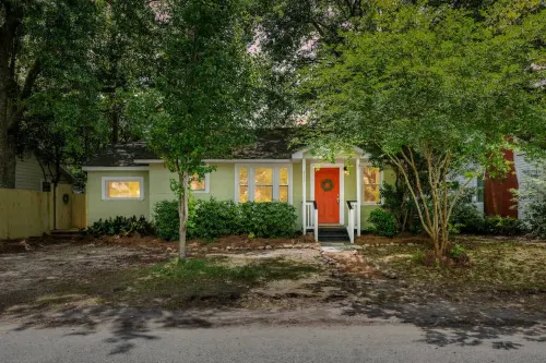 Scenic Retreat - River View, Minutes to Beach Hotels in Johns Island