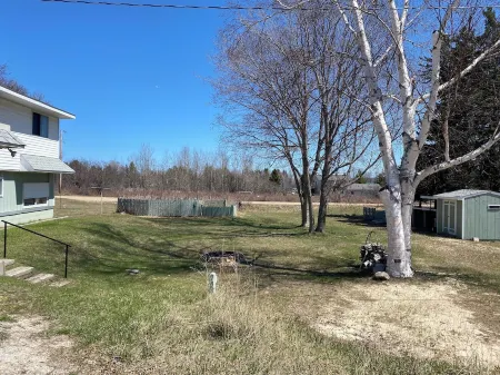 Agate Beach House - waterfront in Grand Marais