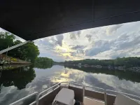 Boathouse, Covered Porch 2 Fire Pits  Kayak Quite Cove No Wake