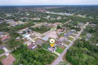Private Heated Pool and Spacious Outdoor Relaxation - Stunning Oasis Hotels in North Port