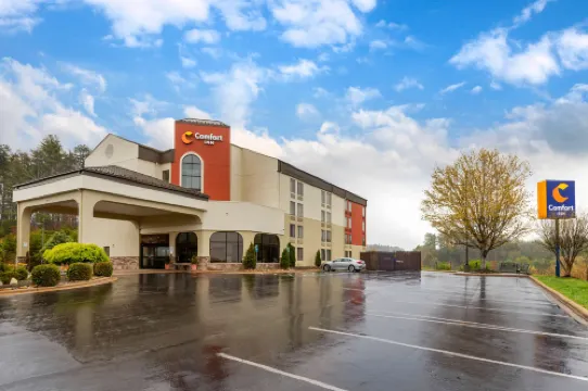 Comfort Inn North of Asheville Hotels in Mars Hill