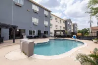 Wingate by Wyndham Humble/Houston InterContinental Airport - Pools