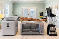 Beach Oasis: Hot Tub, Outdoor Movies, Ping Pong, Putt-Putt, Steps to Sea