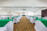 Country Inn Suites by Radisson San Jose Aero Hotels in Heredia