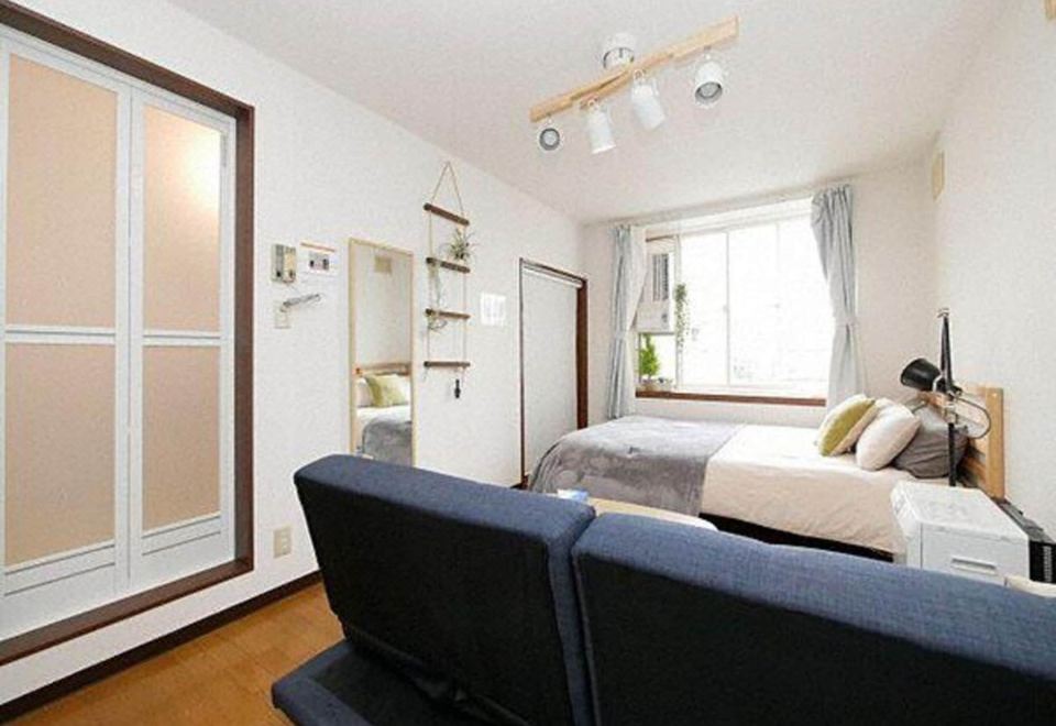 South House S - Housity