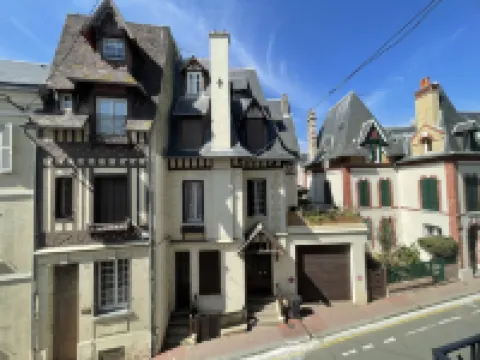 Le Trouville - Hotel de Charme Hotels in Trouville-sur-Mer