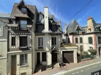 Le Trouville - Hotel de Charme Hotels in Trouville-sur-Mer
