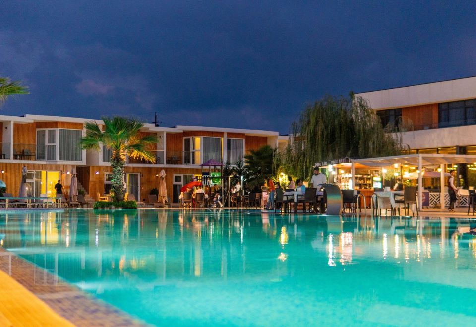 Riva Hill Resort - Housity